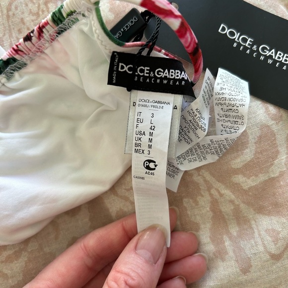 Dolce & Gabbana swim suit - Picture 4 of 9